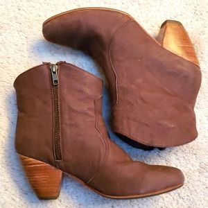 Fiel Ankle Booties